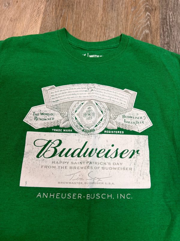 Top Short Sleeve By Brew City In Green, Size: M Supply