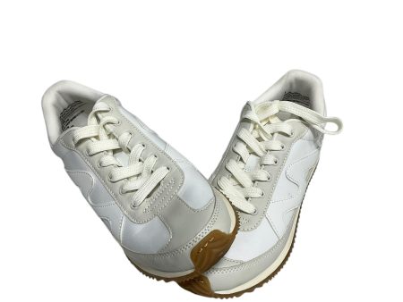 Shoes Athletic By Universal Thread In Cream & Grey, Size: 8 Online now