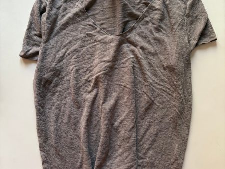 Top Short Sleeve By Wasabi In Taupe, Size: L Cheap