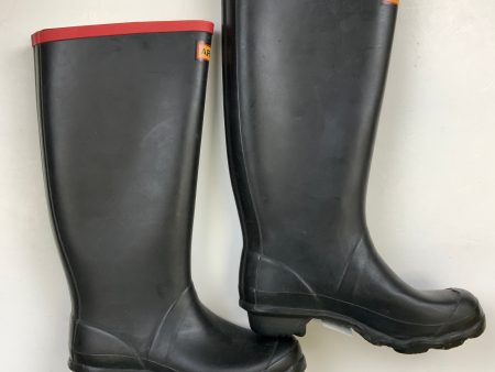 Boots Rain By Hunter  Size: 5 For Sale