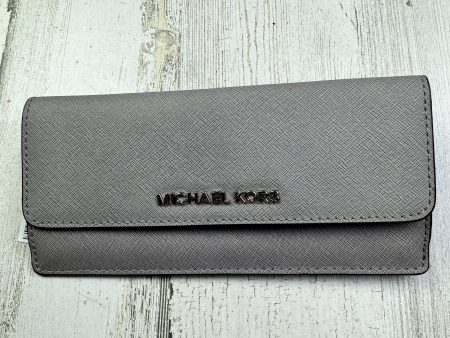 Wallet Designer By Michael By Michael Kors  Size: Small on Sale