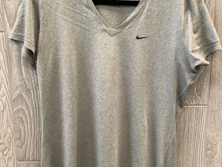 Athletic Top Short Sleeve By Nike Apparel In Grey, Size: Xl on Sale