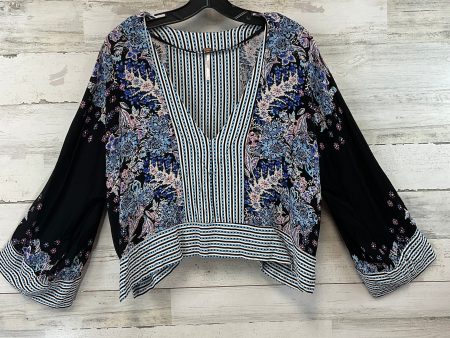 Top Long Sleeve By Free People In Black & Blue, Size: S For Discount