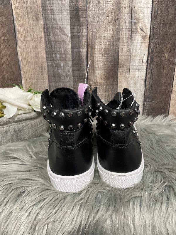 Black Shoes Sneakers Steve Madden, Size 8.5 Cheap