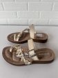 Sandals Flats By Clothes Mentor In Cream, Size: 9 Online Hot Sale