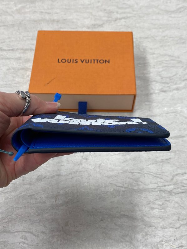 Wallet Luxury Designer By Louis Vuitton, Size: Medium Hot on Sale