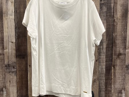 Top Short Sleeve By Calvin Klein In White, Size: 1x For Sale