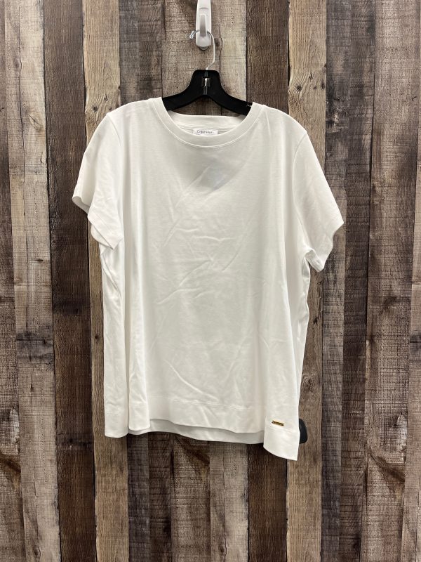 Top Short Sleeve By Calvin Klein In White, Size: 1x For Sale