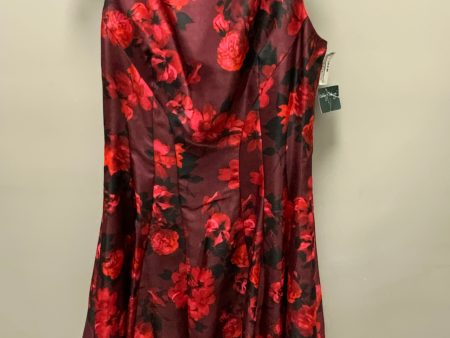 Dress Party Short By Gabby Skye In Red, Size: L on Sale