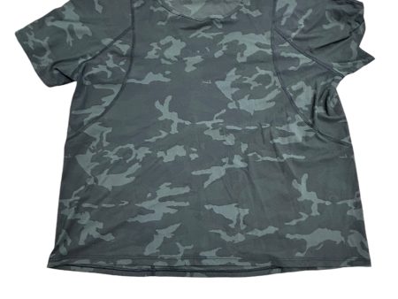 Athletic Top Short Sleeve By Lululemon In Camouflage Print, Size: 10 on Sale