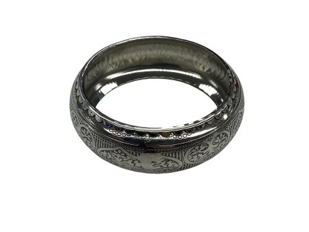 Bracelet Bangle By Clothes Mentor In Silver Online Hot Sale