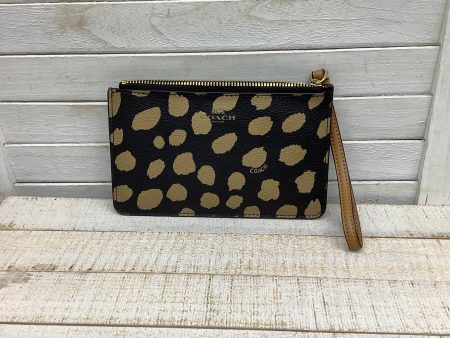 Wristlet Designer By Coach  Size: Small Supply