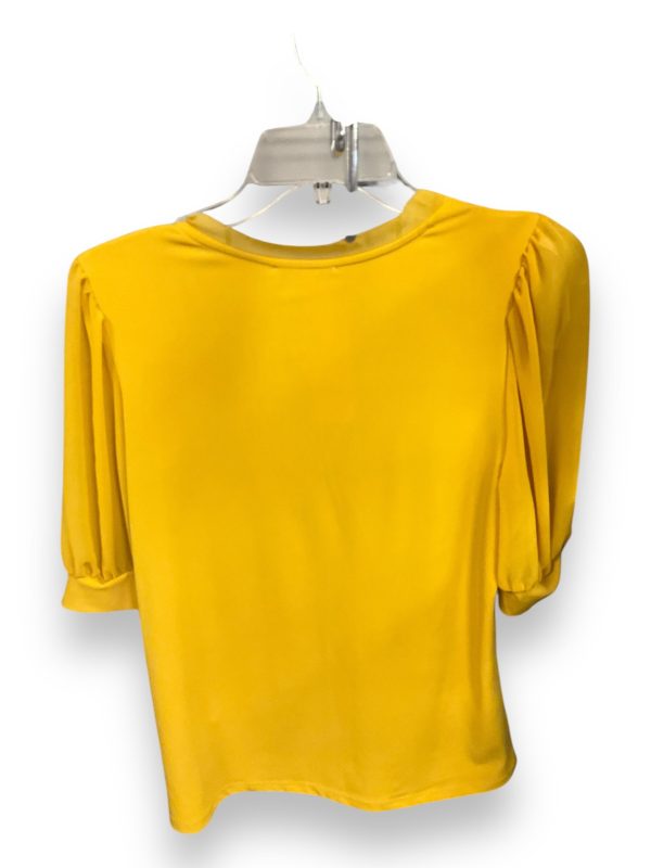 Top Short Sleeve By Calvin Klein In Gold, Size: S Cheap