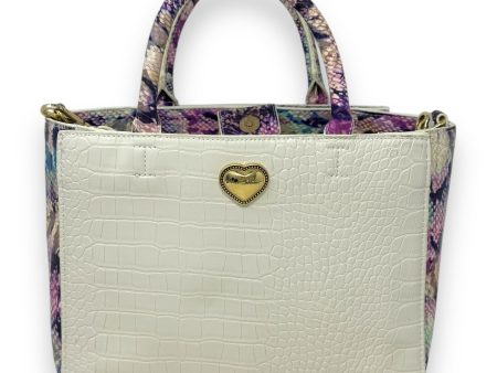 Jayla Satchel By Betsey Johnson, Size: Medium For Sale