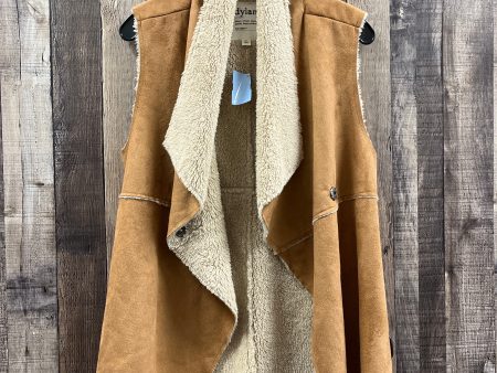 Vest Faux Fur & Sherpa By Dylan In Tan, Size: S on Sale