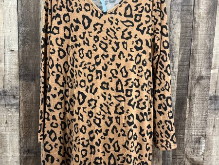 Tunic Long Sleeve By Tickled Teal In Animal Print, Size: S Supply