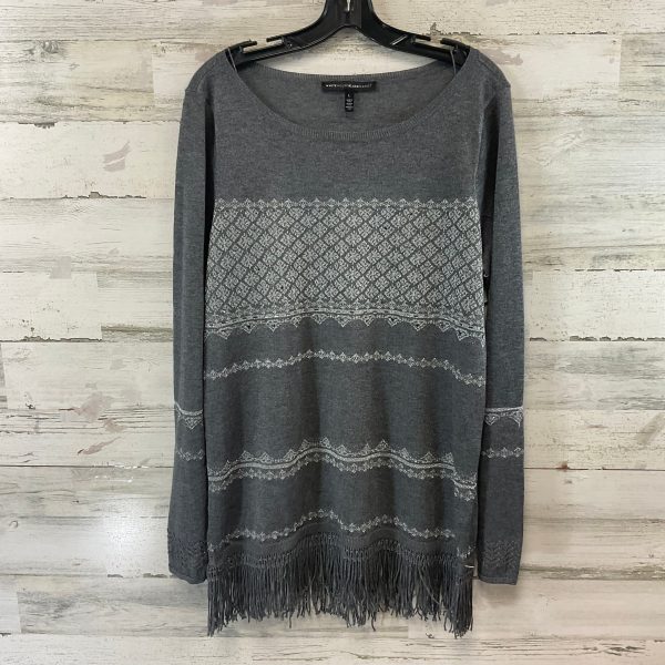 Top Long Sleeve By White House Black Market In Grey, Size: L Cheap