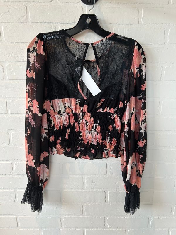 Top Long Sleeve By Free People In Black & Pink, Size: S Discount